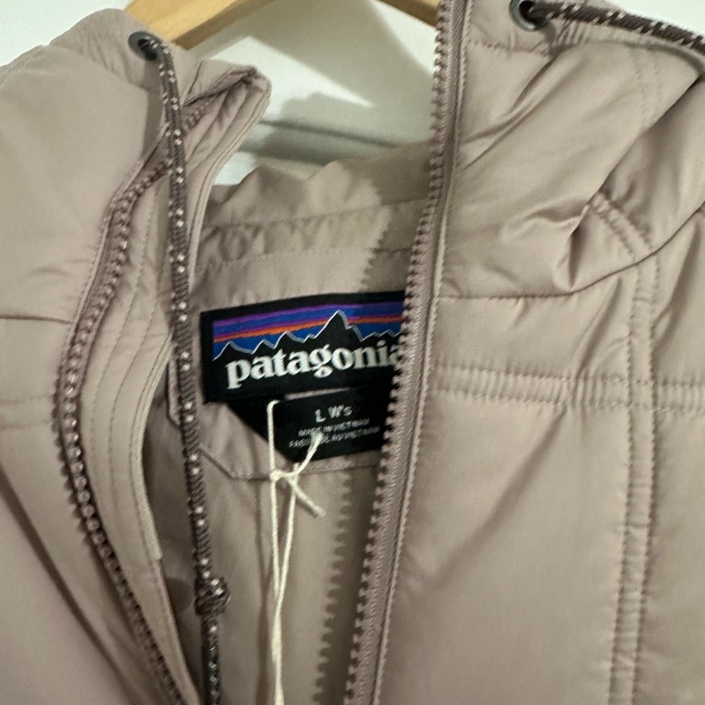 Patagonia Women’s Large Lost Canyon Hoody - Stingray Mauve - NWT